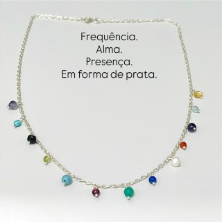 Colar mix de pedras naturais em prata